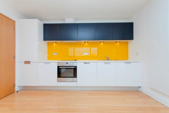 2 Bedroom Flat To Rent In Soda Studios, Kingsland Road, Haggerston, E8