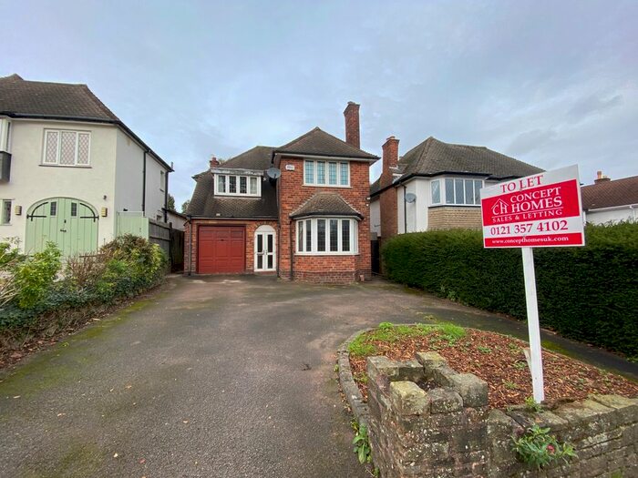 4 Bedroom Detached House To Rent In Tamworth Road, Sutton Coldfield, B75