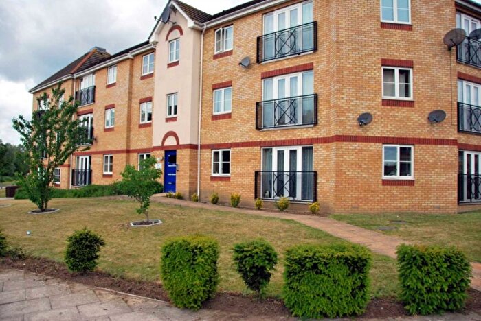 1 Bedroom Flat To Rent In Foxglove Path, Thamesmead, SE28