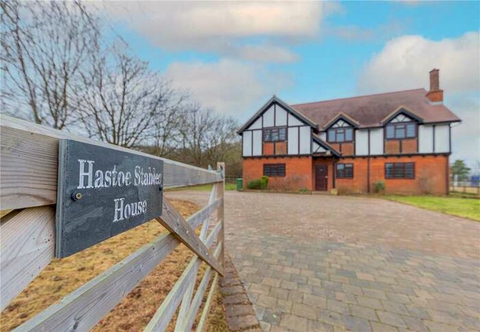 7 Bedroom Property To Rent In Hastoe Hill, Hastoe, HP23