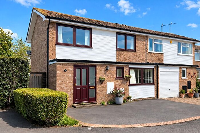 4 Bedroom Semi Detached House For Sale In Thame, Oxfordshire, Thame, OX9