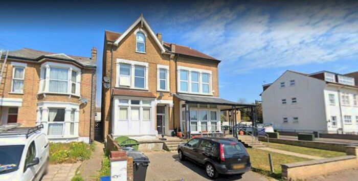 1 Bedroom Studio To Rent In York Road, Southend-On-Sea SS1