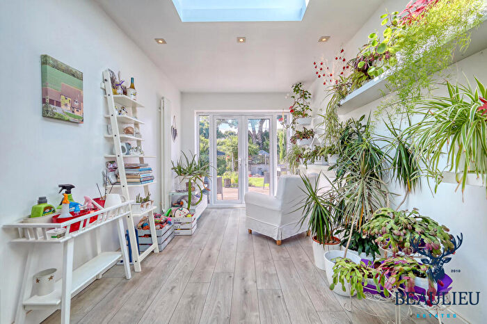 2 Bedroom Bungalow For Sale In Manor Crescent, Little Waltham, CM3