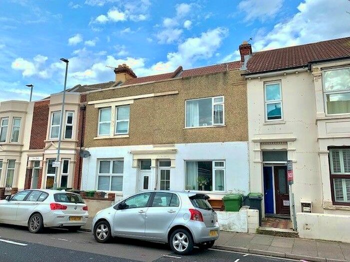 2 Bedroom Flat To Rent In Derby Road, Portsmouth, PO2