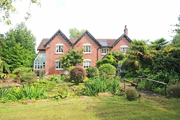 4 Bedroom Equestrian Facility For Sale In South Drive, Ossemsley, New Milton, Hampshire, BH25