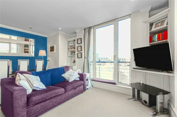 2 Bedroom Flat To Rent In Coral Row, London, SW11