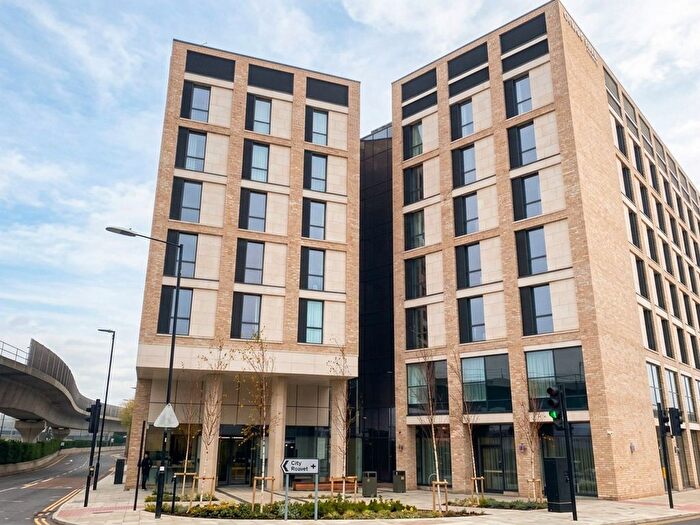 2 Bedroom Flat To Rent In Connaught Road, Royal Connaught Apartments, E16