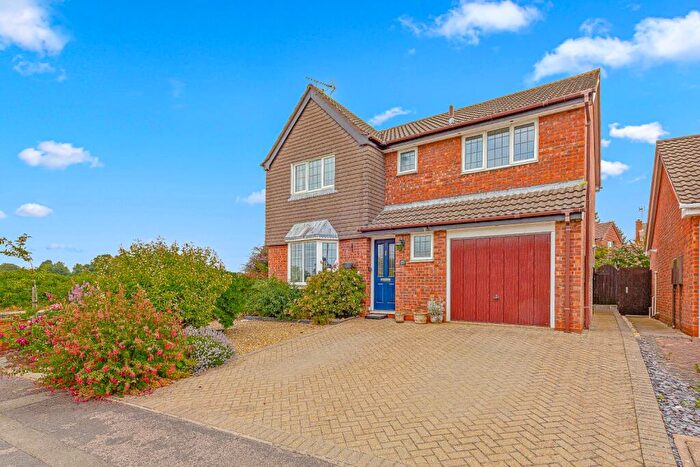 4 Bedroom Detached House For Sale In Mulberry Close, Lutterworth, LE17