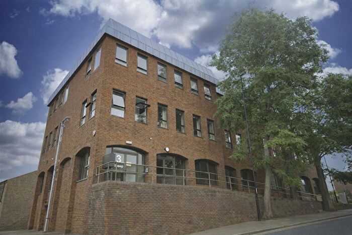 1 Bedroom Flat To Rent In A Sheep Street, Town Centre, NN1