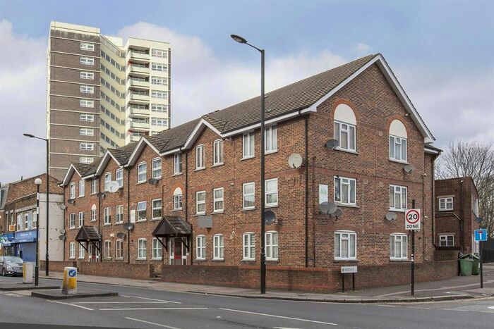 1 Bedroom Flat To Rent In Rowan Court, High Street, Plaistow, E13