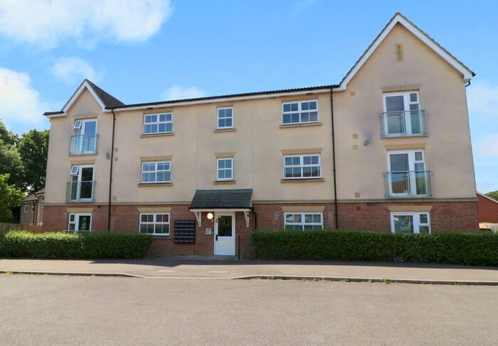 1 Bedroom Flat For Sale In Wilkins Road, Hedge End, SO30
