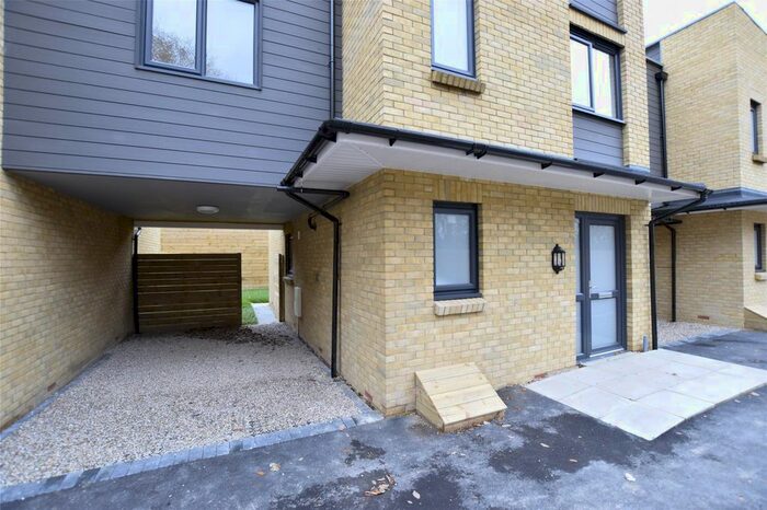 3 Bedroom Terraced House To Rent In Bishops Avenue, Farley Bank, Hastings, East Sussex, TN35