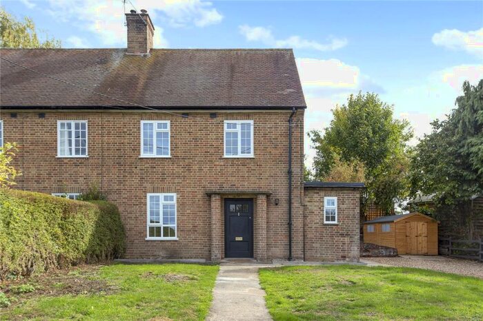 3 Bedroom Semi-Detached House To Rent In Elsfield, Oxford, Oxfordshire, OX3