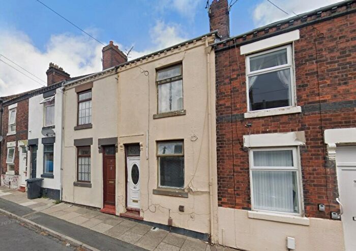 2 Bedroom Terraced House For Sale In Lowther Street, Stoke-on-Trent, ST1