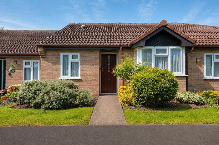 2 Bedroom Terraced Bungalow For Sale In Gardens Court, West Bridgford, Nottingham, NG2