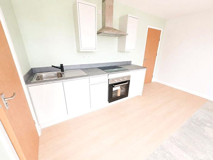 Studio To Rent In Merridale Lane, Wolverhampton, WV3