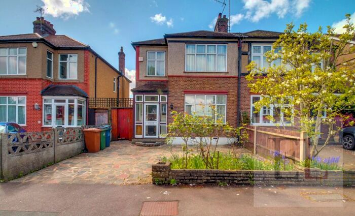 3 Bedroom Semi-Detached House To Rent In Northumberland Road, Harrow, Greater London, HA2