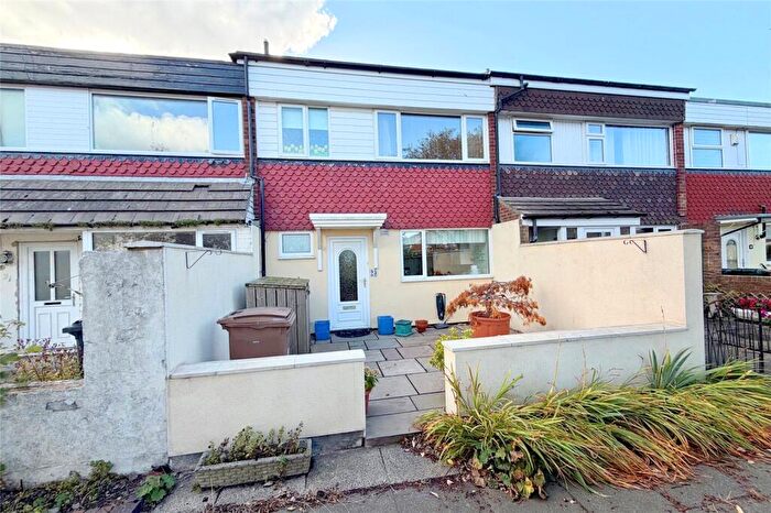 3 Bedroom Terraced House For Sale In Sidlaw Avenue, Preston Grange, North Shields, NE29