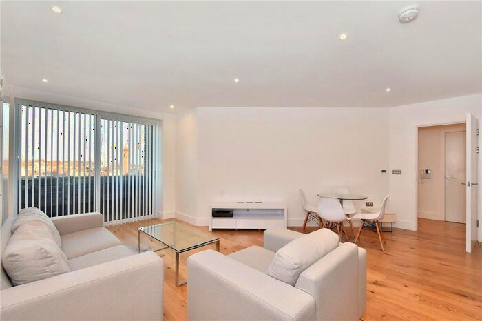 2 Bedroom Flat To Rent In Riverdale House, Molesworth Street, SE13