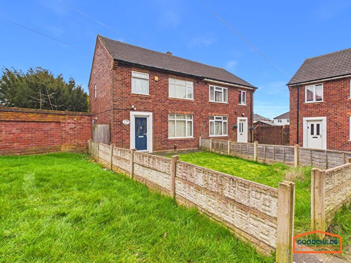 3 Bedroom Semi-Detached House To Rent In Oak Road, Pelsall, WS3