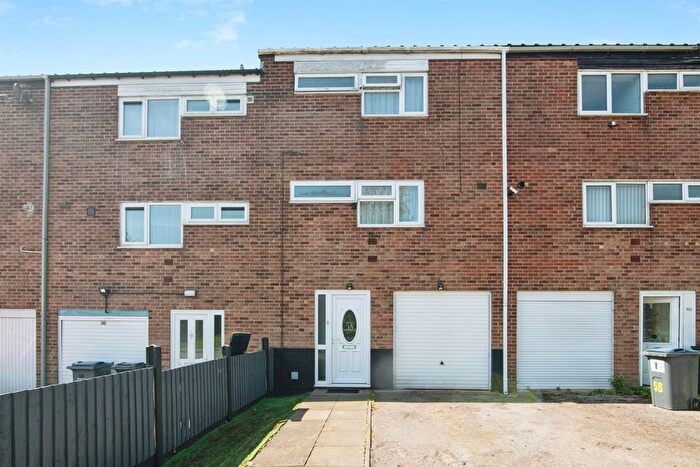 3 Bedroom Terraced House For Sale In Sommerfield Road, Birmingham, B32