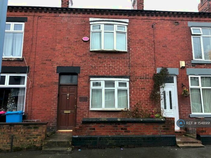 2 Bedroom Terraced House To Rent In Cleggs Lane, Little Hulton, Manchester, M38