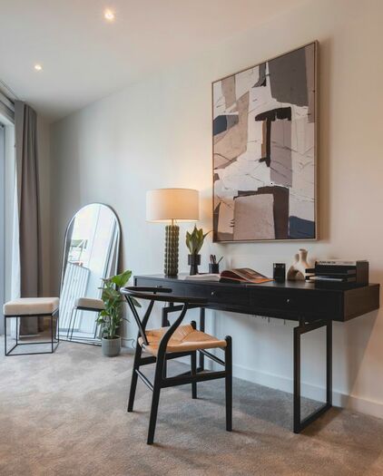 3 Bedroom Flat To Rent In Nine Elms Lane, London, SW11