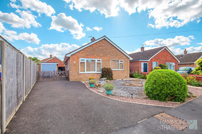 3 Bedroom Detached Bungalow For Sale In Arlington Gardens, Attleborough, NR17