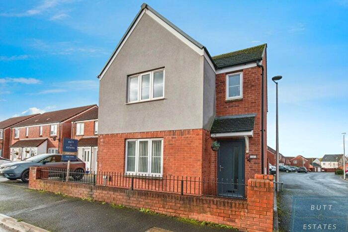 3 Bedroom Detached House For Sale In Inner Westland, Exeter, EX5