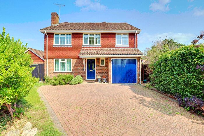 4 Bedroom Detached House For Sale In Grangely Close, Calcot, Reading, RG31