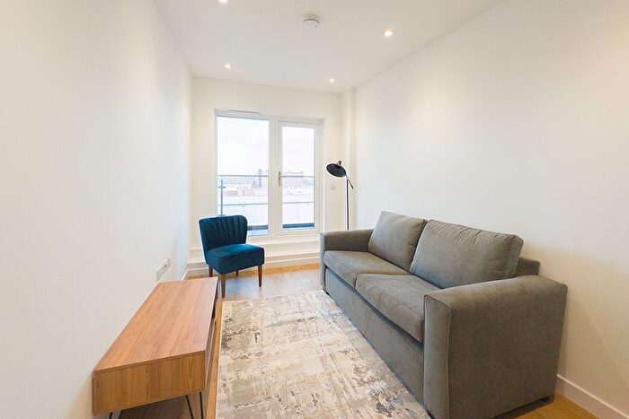 2 Bedroom Flat To Rent In Lincoln House, Nelson Street, Bolton, BL3