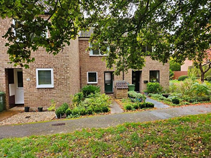 3 Bedroom House To Rent In Champions Close, Fowlmere, Royston, SG8