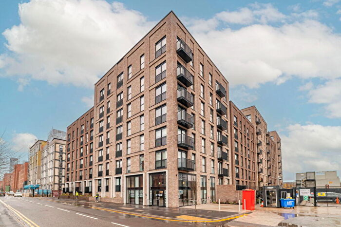 2 Bedroom Apartment To Rent In Berkeley Square, Ordsall Lane, Salford, M5