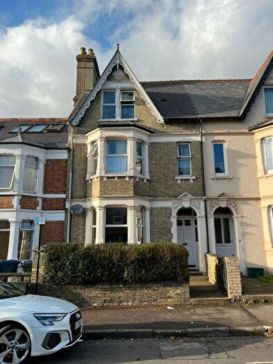 8 Bedroom Terraced House To Rent In Divinity Road, Oxford, Oxfordshire, OX4