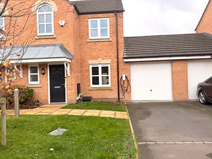 3 Bedroom Terraced House To Rent In Song Field, Runcorn, WA7