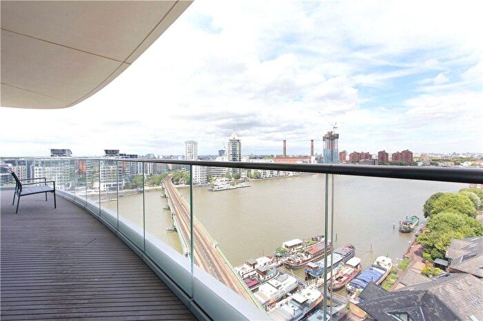 2 Bedroom Flat For Sale In Lombard Wharf, Lombard Road, SW11