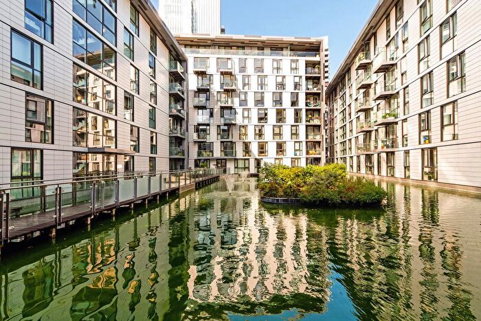 2 Bedroom Flat To Rent In Times Square, Aldgate, E1