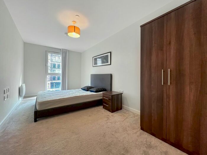 2 Bedroom Flat To Rent In Block E, Victoria Riverside, Leeds City Centre, LS10