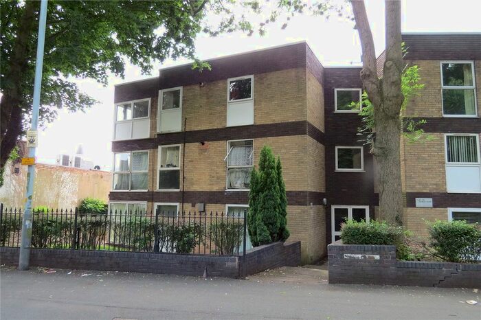 Property To Rent In Tettenhall Road, Wolverhampton, West Midlands, WV3