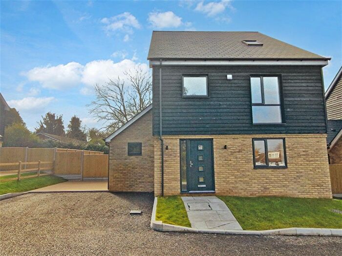 4 Bedroom Detached House For Sale In The Heights, Station Road, Dover, Kent, CT15