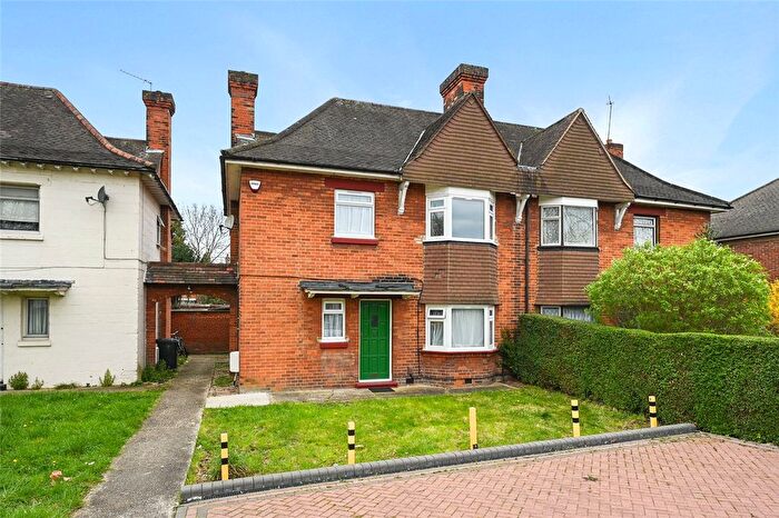 4 Bedroom Detached House To Rent In Old Oak Road, London, W3