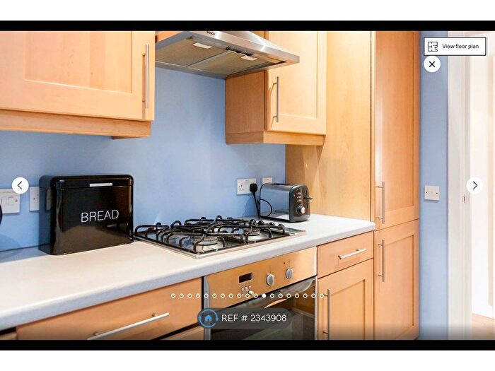 2 Bedroom Flat To Rent In Batemans Row, London, EC2A