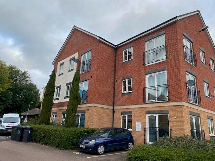 2 Bedroom Flat To Rent In Poppy Fields, Kettering, NN16