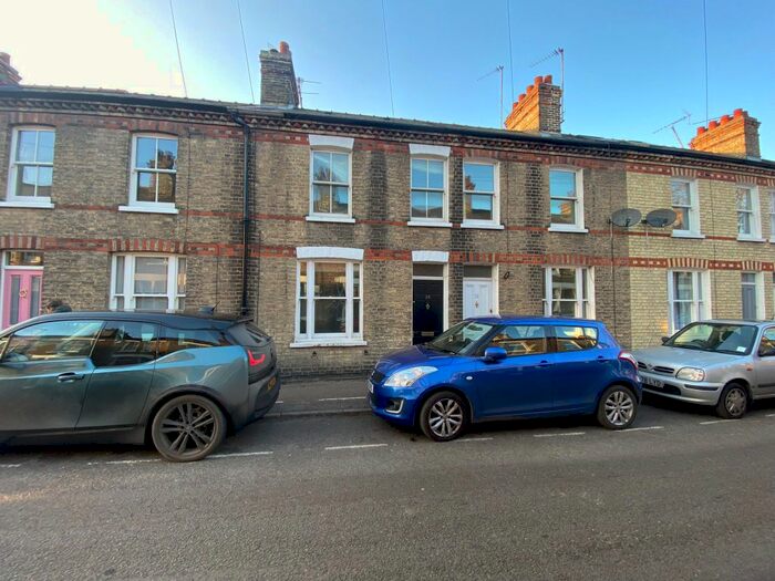 2 Bedroom Terraced House To Rent In Thoday Street, Cambridge, CB1