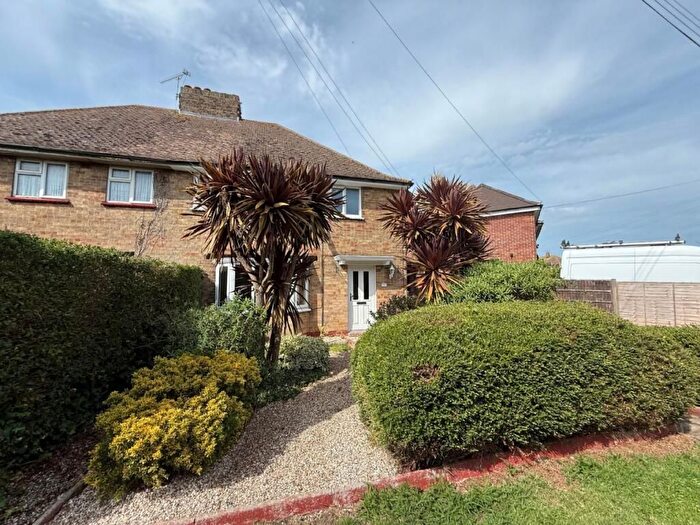 3 Bedroom Semi-Detached House To Rent In Bemerton Gardens, Kirby Cross, CO13