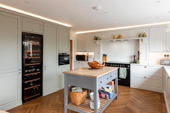 4 Bedroom Detached House For Sale In Parkgate Road, Newdigate, RH5