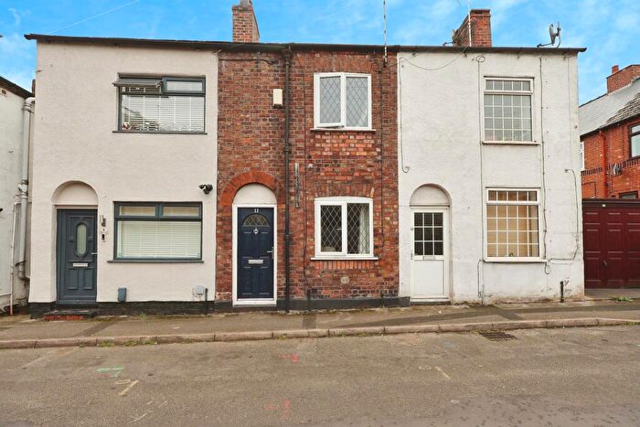 2 Bedroom Terraced House To Rent In Brough Street West, Macclesfield, SK11