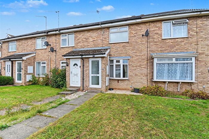2 Bedroom Terraced House For Sale In Churchill Avenue, Brigg, DN20