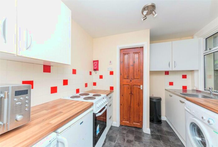 4 Bedroom Terraced House To Rent In Bear Road, Brighton, BN2