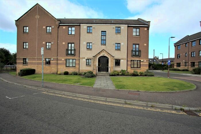 2 Bedroom Flat To Rent In Balbirnie Place, Roseburn, Edinburgh, EH12